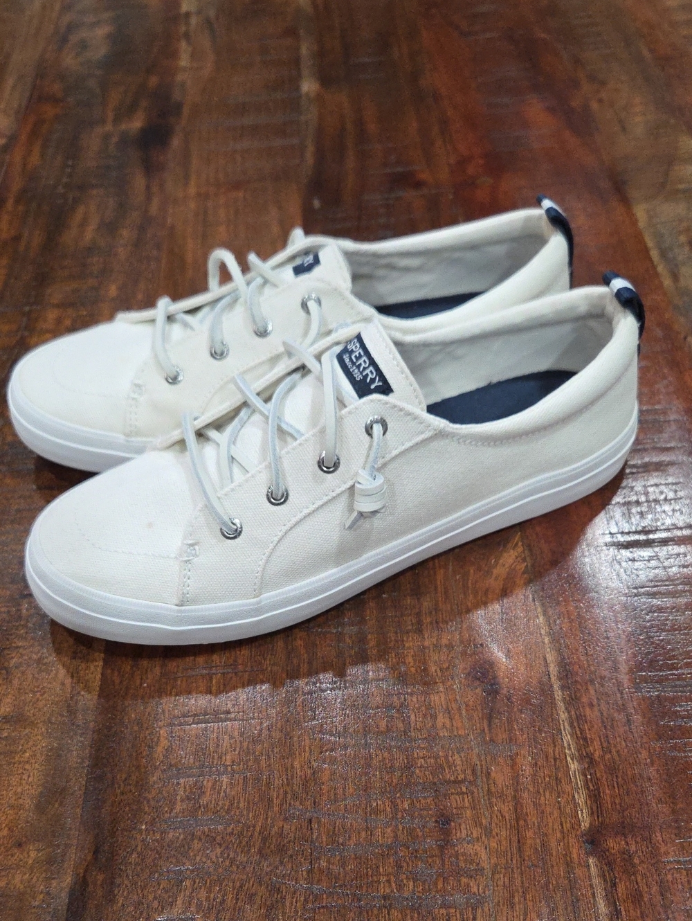Sperry Sneakers Size 10 - Picture 4 of 7